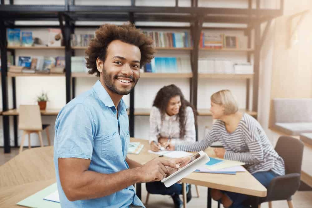 Melhores cursos presenciais, segundo o Guia da Faculdade
