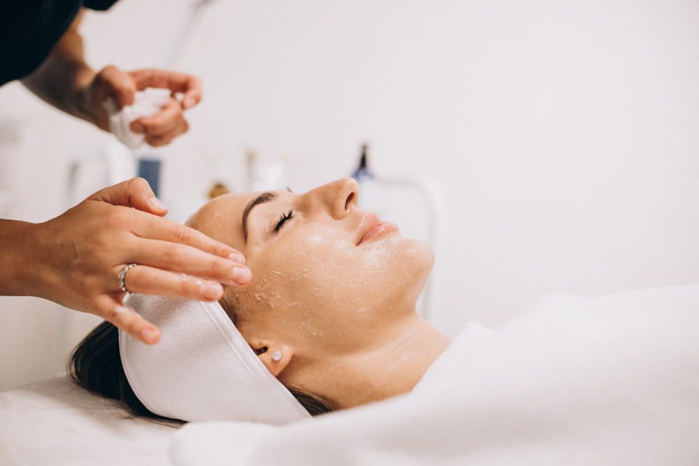 Conheça o curso de Estética e Cosmética EaD