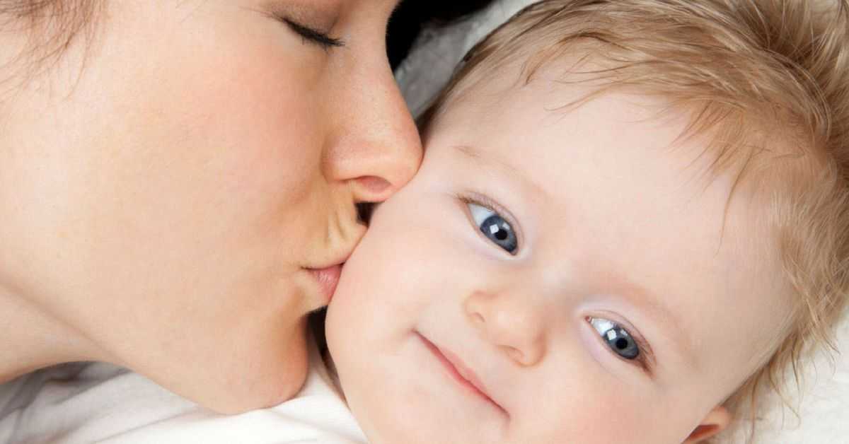  Criança que recebe carinho torna-se um adulto mais feliz 