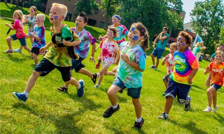  Gincana Escolar: 10 brincadeiras divertidas para as crianças 