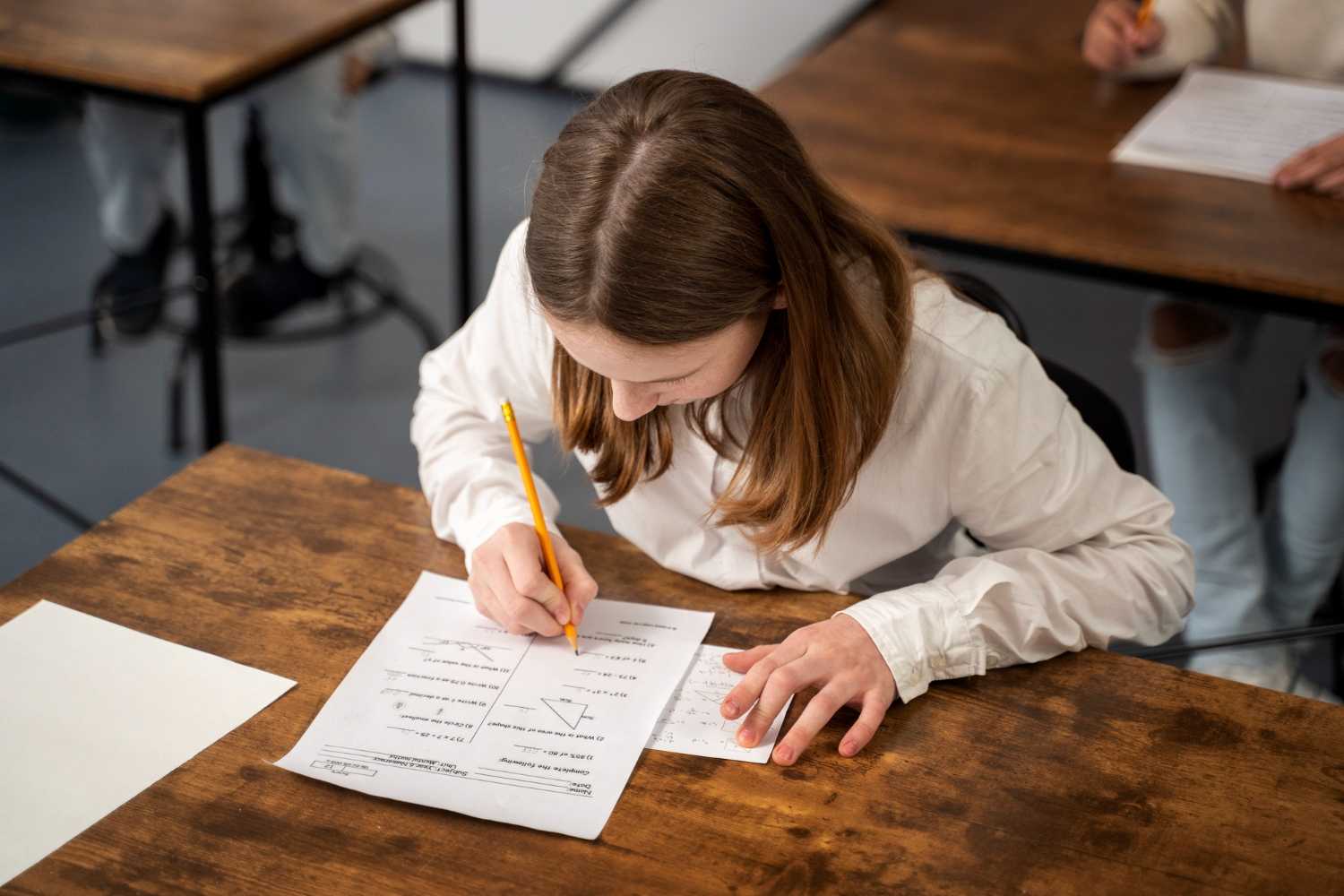  Como ajudar as crianças em época de provas escolares? 