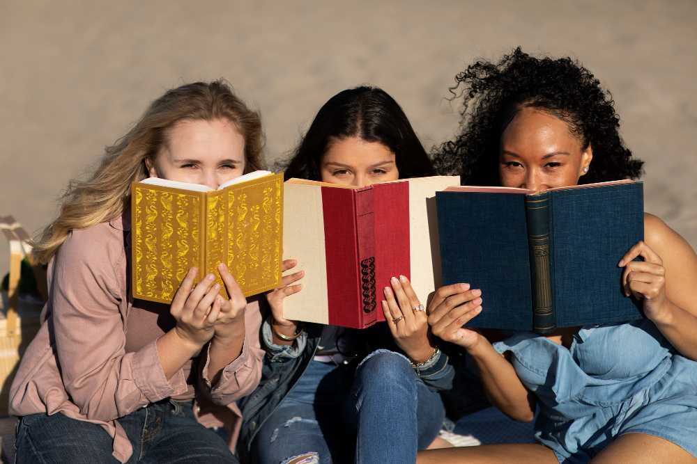  Livros para adolescentes: 15 obras imperdíveis 