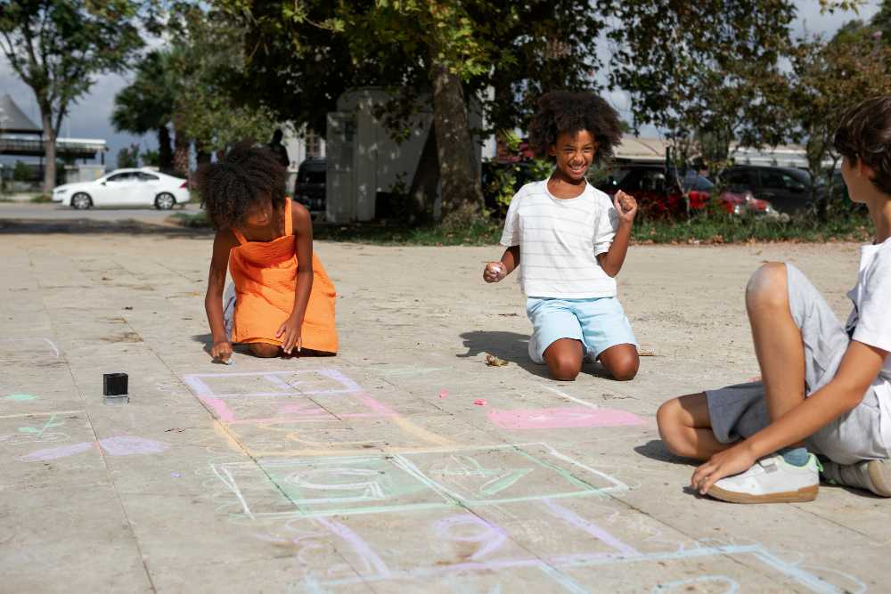  As 10 melhores brincadeiras de rua 