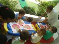 Faces Bilingue - Imagem 2