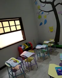 Berçário Pré Escola Hora Do Embarque Kids - Imagem 1