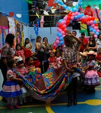 Escola Infantil Carrossel Encantado - Imagem 1