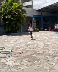 Colégio Santa Terezinha - Imagem 1