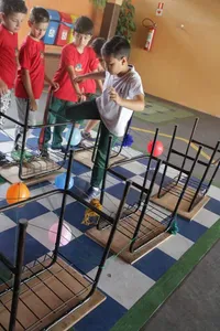 Escola Mundo Sagrado Da Evolução Humana - Imagem 1