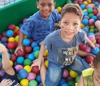 Escola E Hotelzinho Educando Com Amor - Imagem 1
