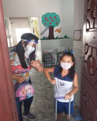 Colégio Eliza Vasconcelos - Imagem 1