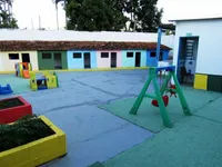 Escola Tia Marisa - Imagem 1