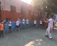 Pequeno Polegar Educação Infantil E Fundamental - Imagem 1