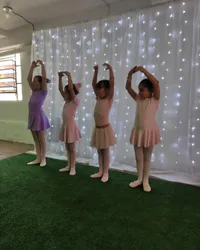 Crescer & Brilhar - Escola Infantil - Imagem 1