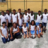 Escola Criando E Recriando - Imagem 1