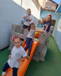 Gira Girassol Centro De Educacao Infantil - Imagem 3