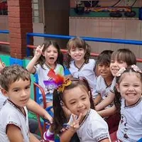 Escola Infantil Pequeno Mundo - Imagem 1