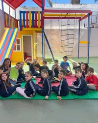 Escola Ensino Fundamental B E C - Imagem 1