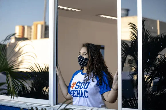Vídeo e Imagens da IES