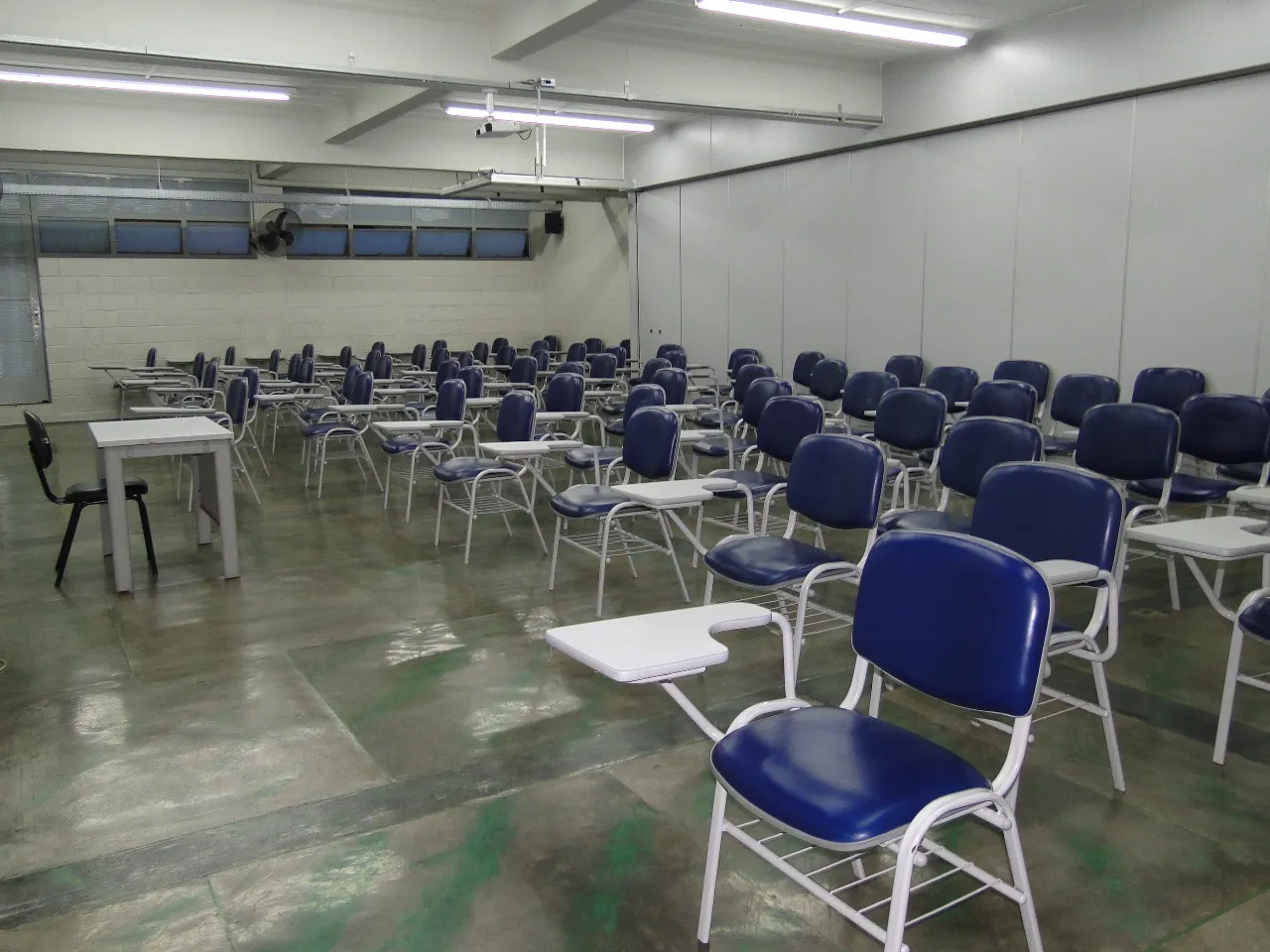 Vídeo e Imagens da IES