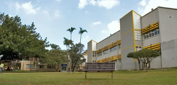 Vídeo e Imagens da IES