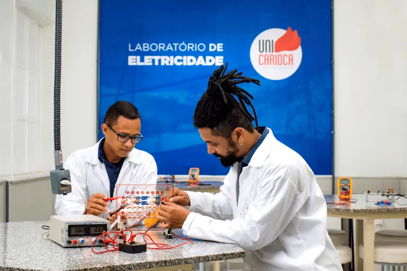 Vídeo e Imagens da IES