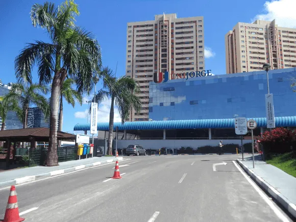 Vídeo e Imagens da IES