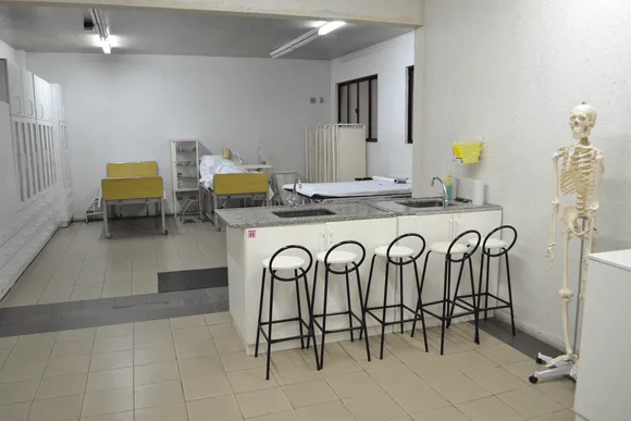 Vídeo e Imagens da IES