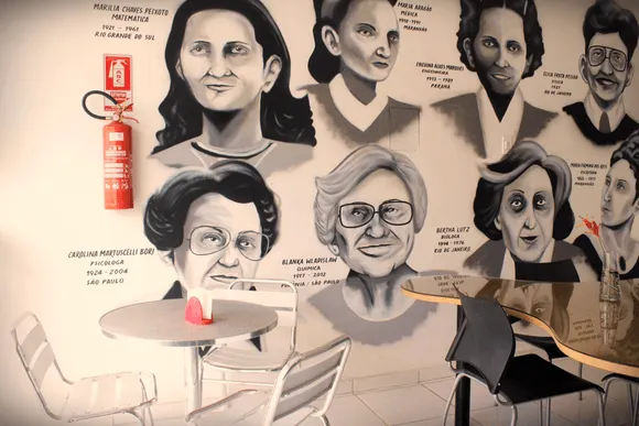 Vídeo e Imagens da IES