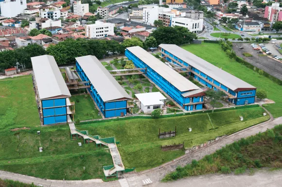 Vídeo e Imagens da IES