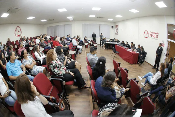 Vídeo e Imagens da IES