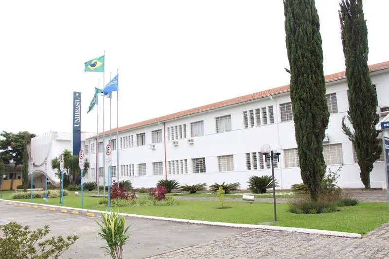 Vídeo e Imagens da IES