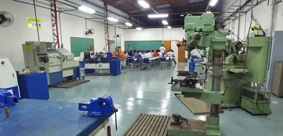 Vídeo e Imagens da IES