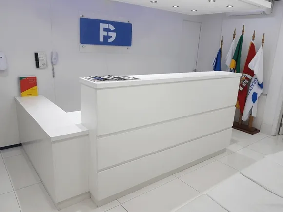 Vídeo e Imagens da IES