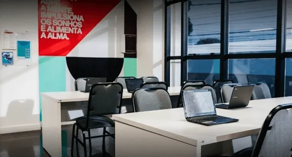 Vídeo e Imagens da IES