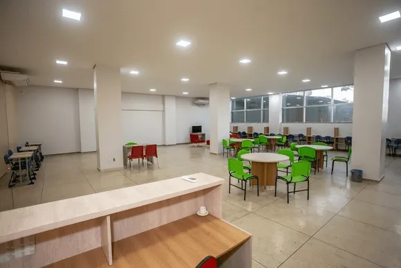 Vídeo e Imagens da IES