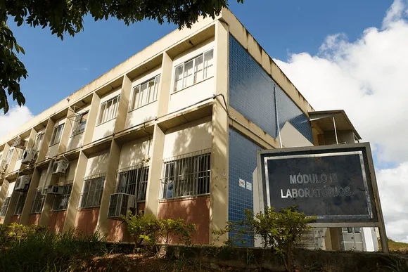 Vídeo e Imagens da IES