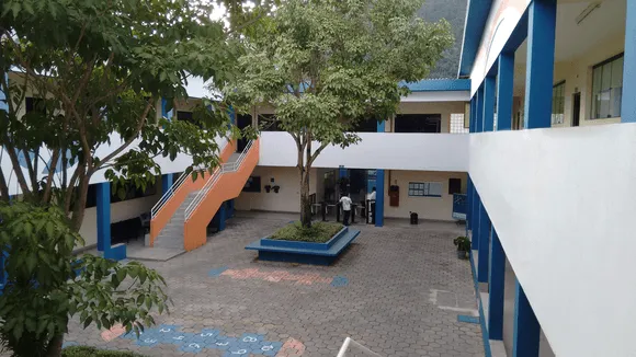 Vídeo e Imagens da IES