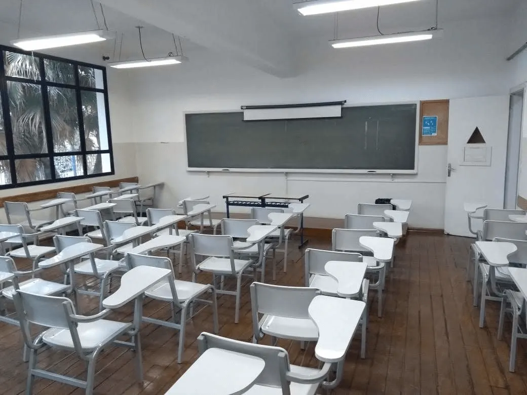 Vídeo e Imagens da IES