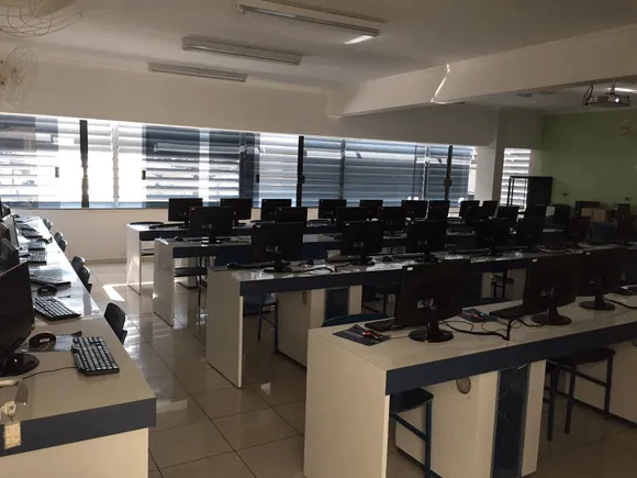 Vídeo e Imagens da IES