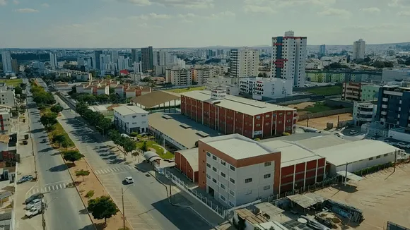 Vídeo e Imagens da IES