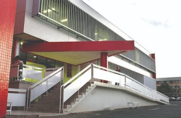 Vídeo e Imagens da IES