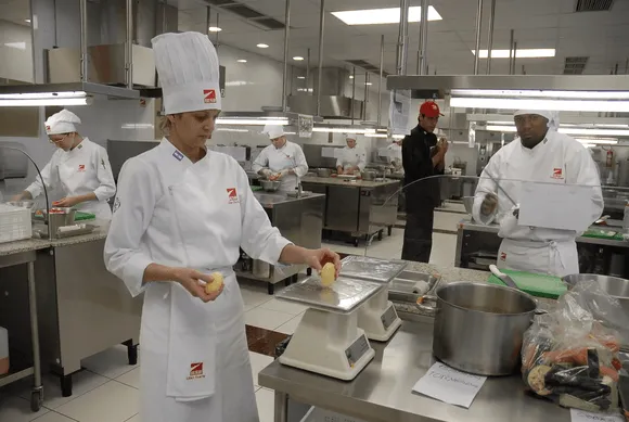 Vídeo e Imagens da IES