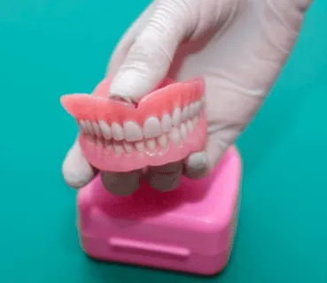 Protético dentário